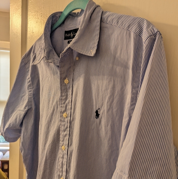 Ralph Lauren Classic Fit Button-Down Shirt - Picture 5 of 7